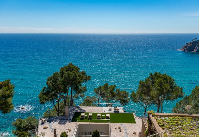 Villa in Tossa de Mar - Villa Porto Pi Villa in Tossa de Mar - Villa Porto Pi