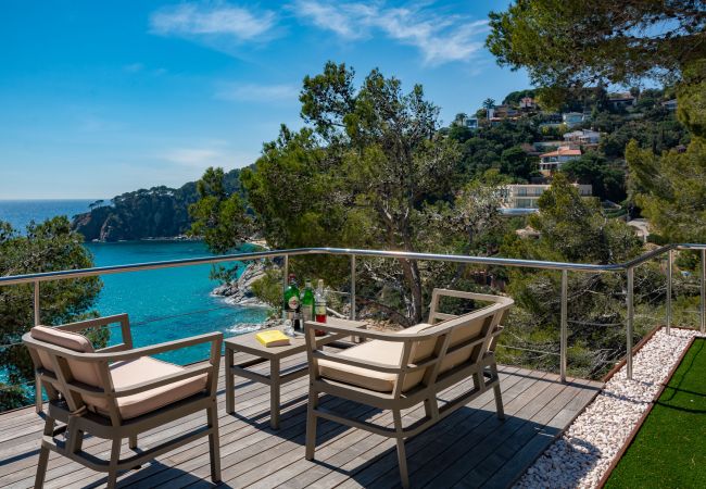 Villa in Tossa de Mar - Villa Porto Pi Villa in Tossa de Mar - Villa Porto Pi