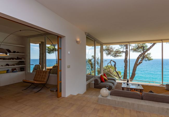 Villa in Tossa de Mar - Villa Porto Pi Villa in Tossa de Mar - Villa Porto Pi