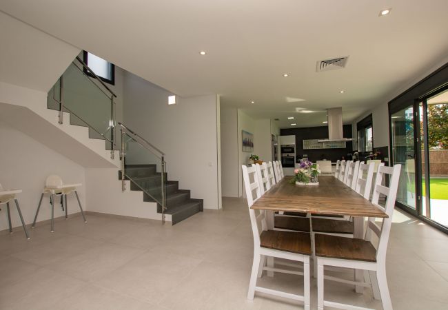 Villa in Pineda de Mar - Villa Malibu Villa in Pineda de Mar - Villa Malibu
