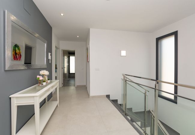 Villa in Pineda de Mar - Villa Malibu Villa in Pineda de Mar - Villa Malibu