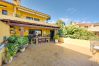 Rijhuis in Calella - Villa Botanica - cosy holiday home with private po