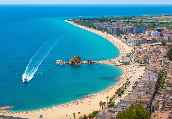 Villa en Blanes - Villa Calamar, near beach and fabulous sea views  Villa en Blanes - Villa Calamar, near beach and fabulous sea views