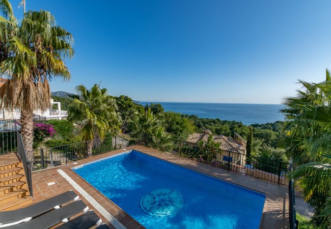 Villa en Blanes - Villa Calamar, near beach and fabulous sea views  Villa en Blanes - Villa Calamar, near beach and fabulous sea views