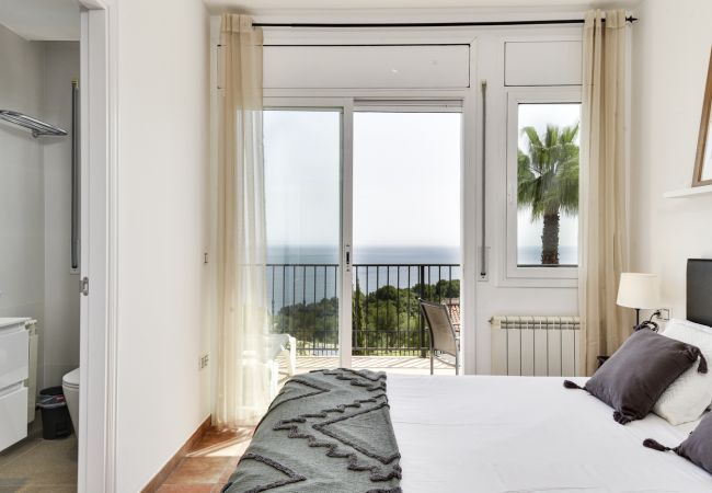 Villa en Blanes - Villa Calamar, near beach and fabulous sea views  Villa en Blanes - Villa Calamar, near beach and fabulous sea views