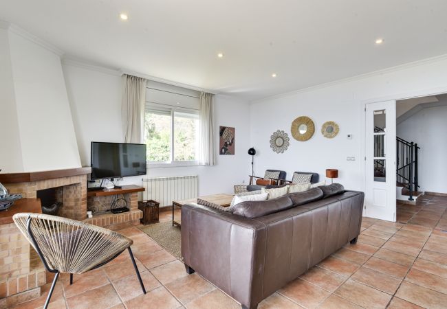 Villa en Blanes - Villa Calamar, near beach and fabulous sea views  Villa en Blanes - Villa Calamar, near beach and fabulous sea views