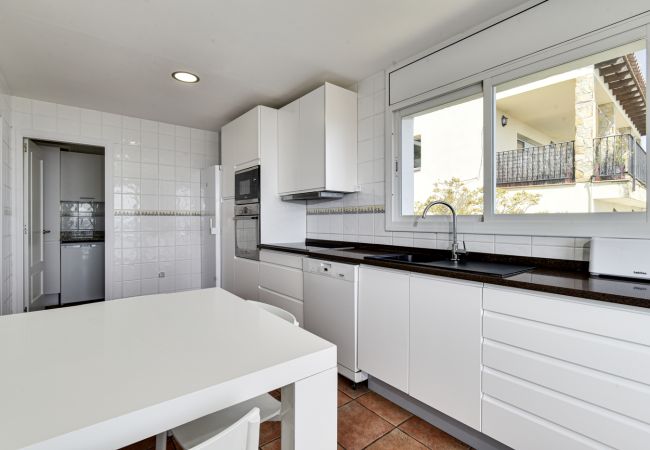 Villa en Blanes - Villa Calamar, near beach and fabulous sea views  Villa en Blanes - Villa Calamar, near beach and fabulous sea views
