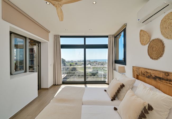 Villa in Santa Susana - Villa Horizon Villa in Santa Susana - Villa Horizon