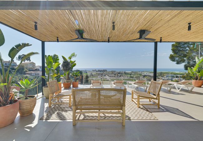 Villa in Santa Susana - Villa Horizon Villa in Santa Susana - Villa Horizon