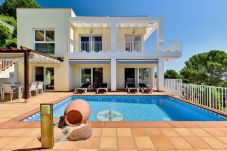 Villa in Blanes - Villa Beau Soleil