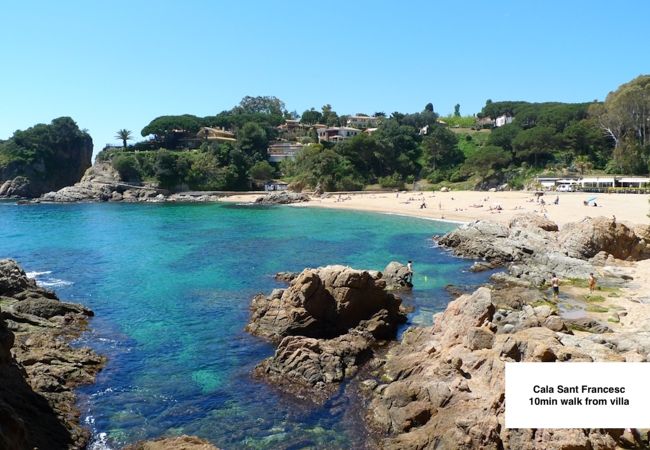 Villa in Blanes - Villa Alta Vista, modern luxury villa with stunnin Villa in Blanes - Villa Alta Vista, modern luxury villa with stunnin