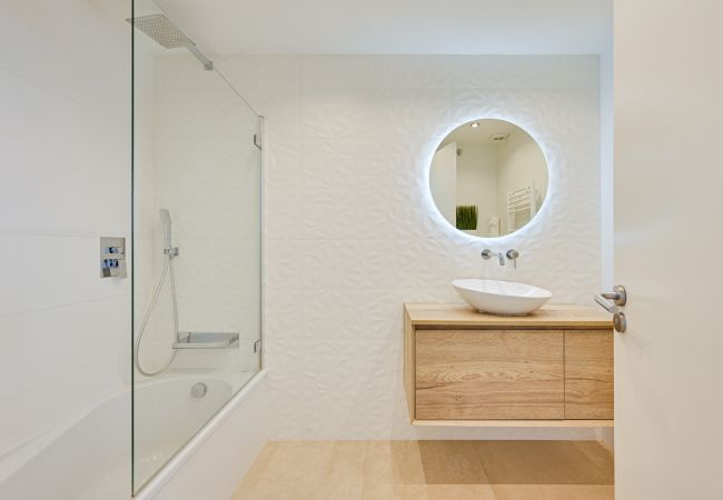 Villa in Blanes - Villa Alta Vista, modern luxury villa with stunnin Villa in Blanes - Villa Alta Vista, modern luxury villa with stunnin