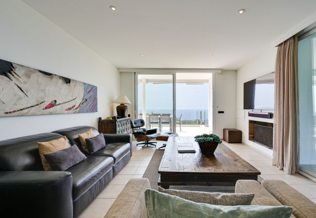 Villa in Blanes - Villa Alta Vista, modern luxury villa with stunnin Villa in Blanes - Villa Alta Vista, modern luxury villa with stunnin