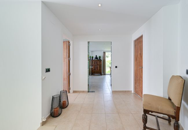 Villa in Blanes - Villa Alta Vista, modern luxury villa with stunnin Villa in Blanes - Villa Alta Vista, modern luxury villa with stunnin