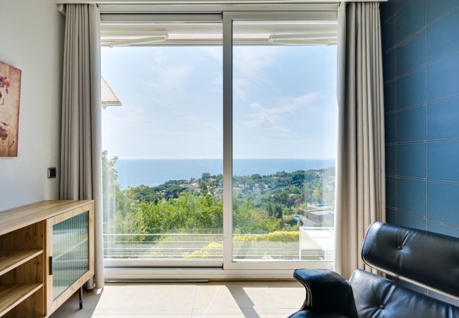 Villa in Blanes - Villa Alta Vista, modern luxury villa with stunnin Villa in Blanes - Villa Alta Vista, modern luxury villa with stunnin