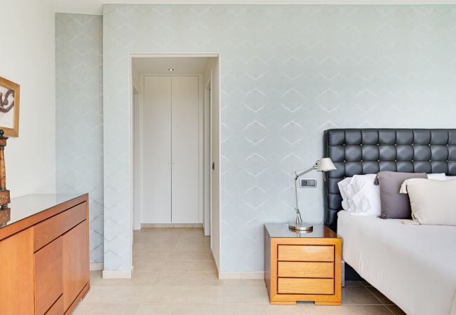 Villa in Blanes - Villa Alta Vista, modern luxury villa with stunnin Villa in Blanes - Villa Alta Vista, modern luxury villa with stunnin