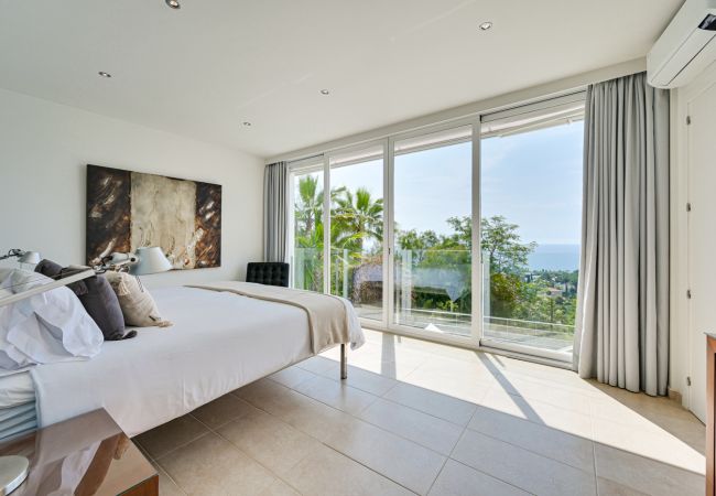 Villa in Blanes - Villa Alta Vista, modern luxury villa with stunnin Villa in Blanes - Villa Alta Vista, modern luxury villa with stunnin