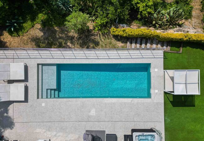 Villa in Blanes - Villa Alta Vista, modern luxury villa with stunnin Villa in Blanes - Villa Alta Vista, modern luxury villa with stunnin