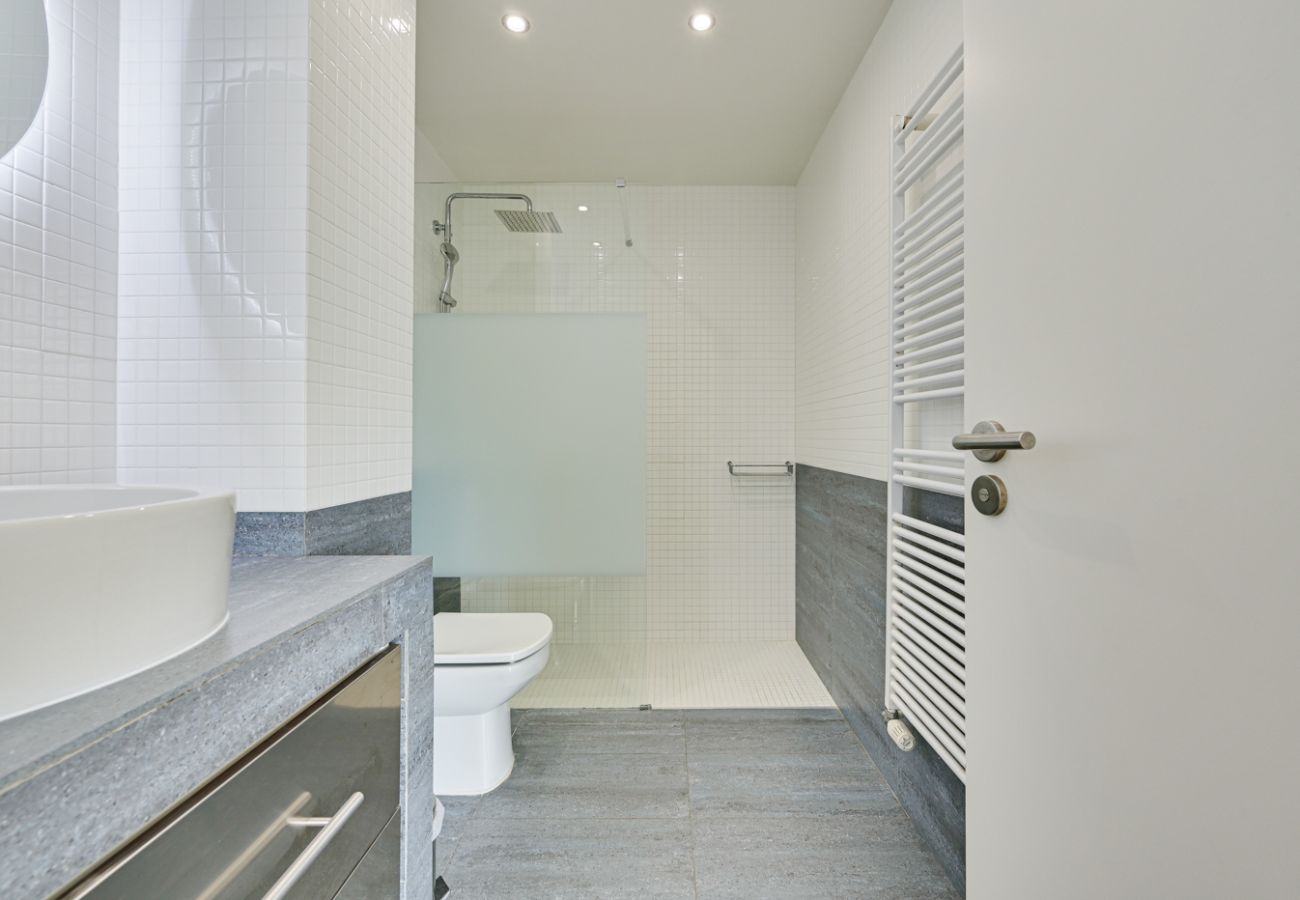 Villa in Blanes - Villa Alta Vista, modern luxury villa with stunnin Villa in Blanes - Villa Alta Vista, modern luxury villa with stunnin