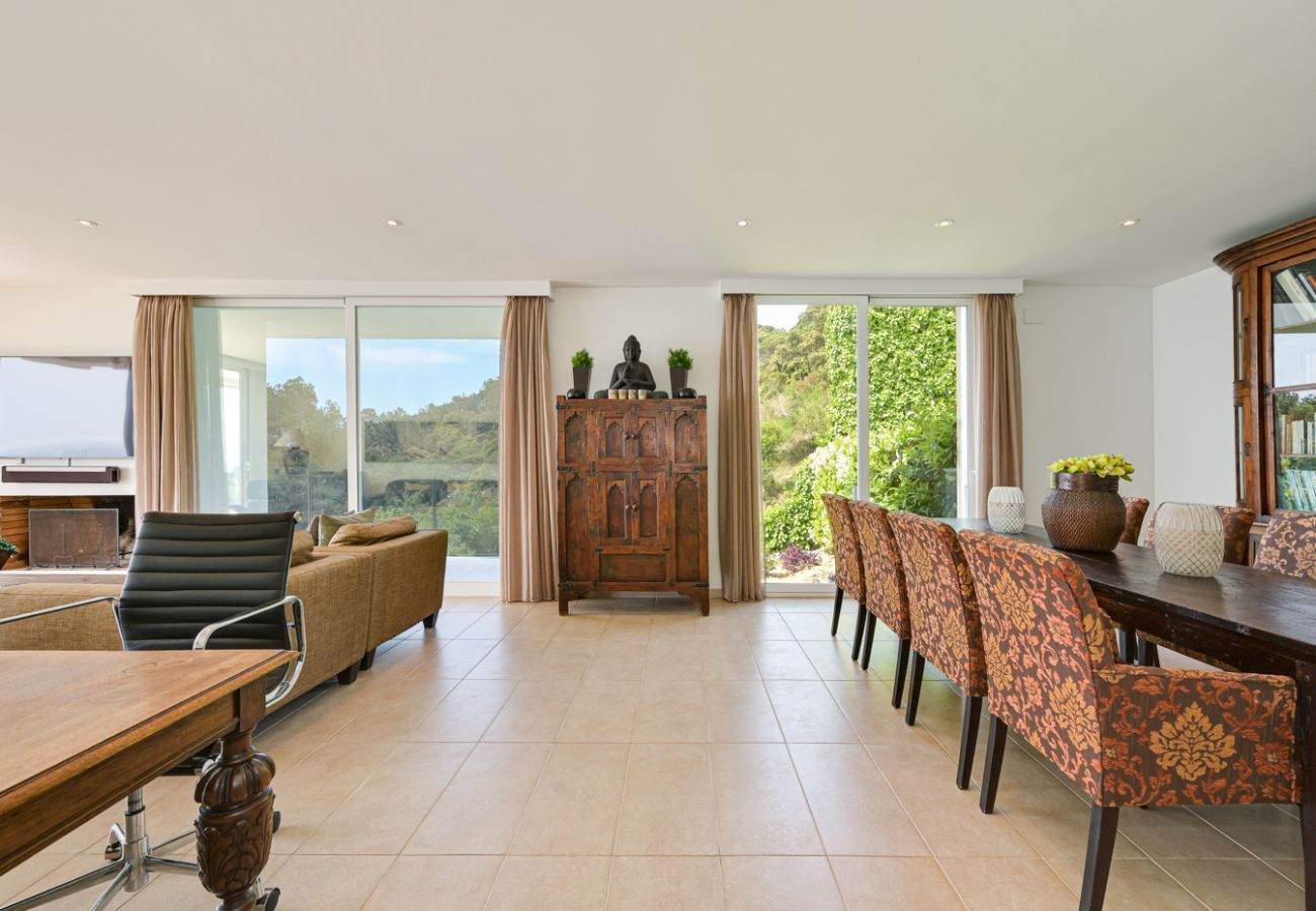 Villa in Blanes - Villa Alta Vista, modern luxury villa with stunnin Villa in Blanes - Villa Alta Vista, modern luxury villa with stunnin