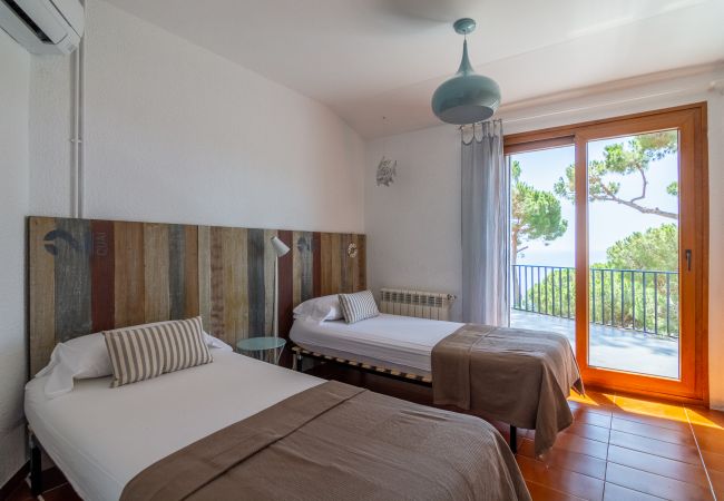 Villa in Blanes - Villa El Olivo Villa in Blanes - Villa El Olivo