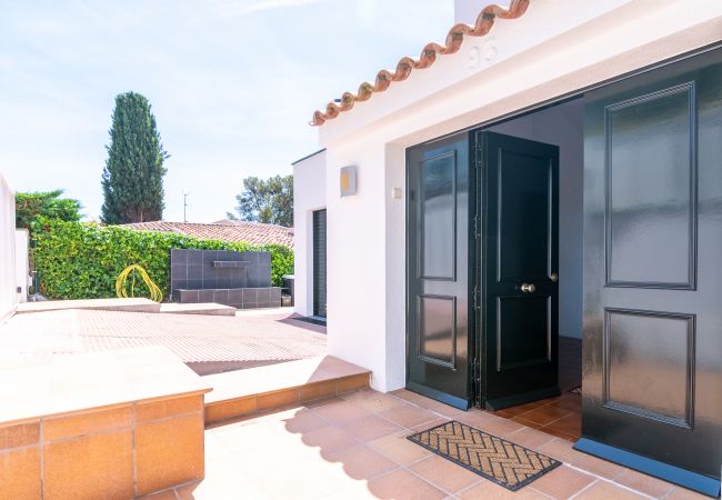 Villa in Blanes - Villa El Olivo Villa in Blanes - Villa El Olivo