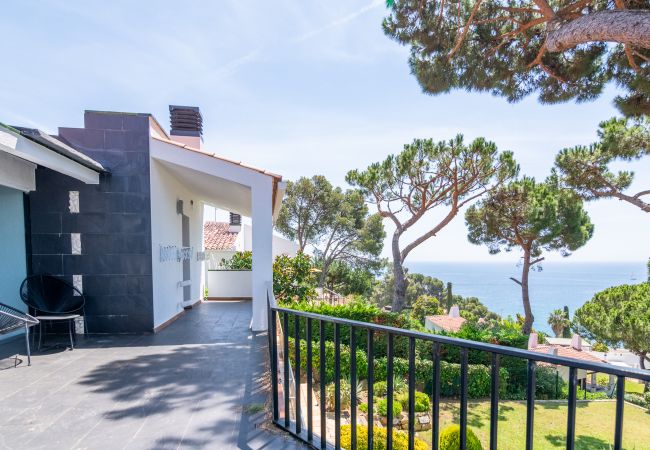 Villa in Blanes - Villa El Olivo Villa in Blanes - Villa El Olivo