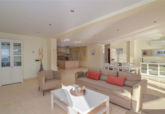 Villa in Lloret de Mar - Villa Vistamar Villa in Lloret de Mar - Villa Vistamar