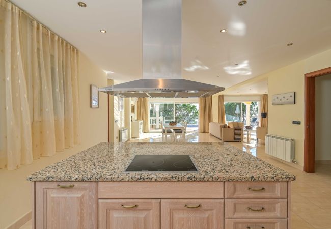 Villa in Lloret de Mar - Villa Vistamar Villa in Lloret de Mar - Villa Vistamar