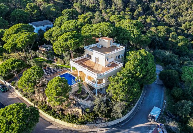 Villa in Lloret de Mar - Villa Vistamar Villa in Lloret de Mar - Villa Vistamar