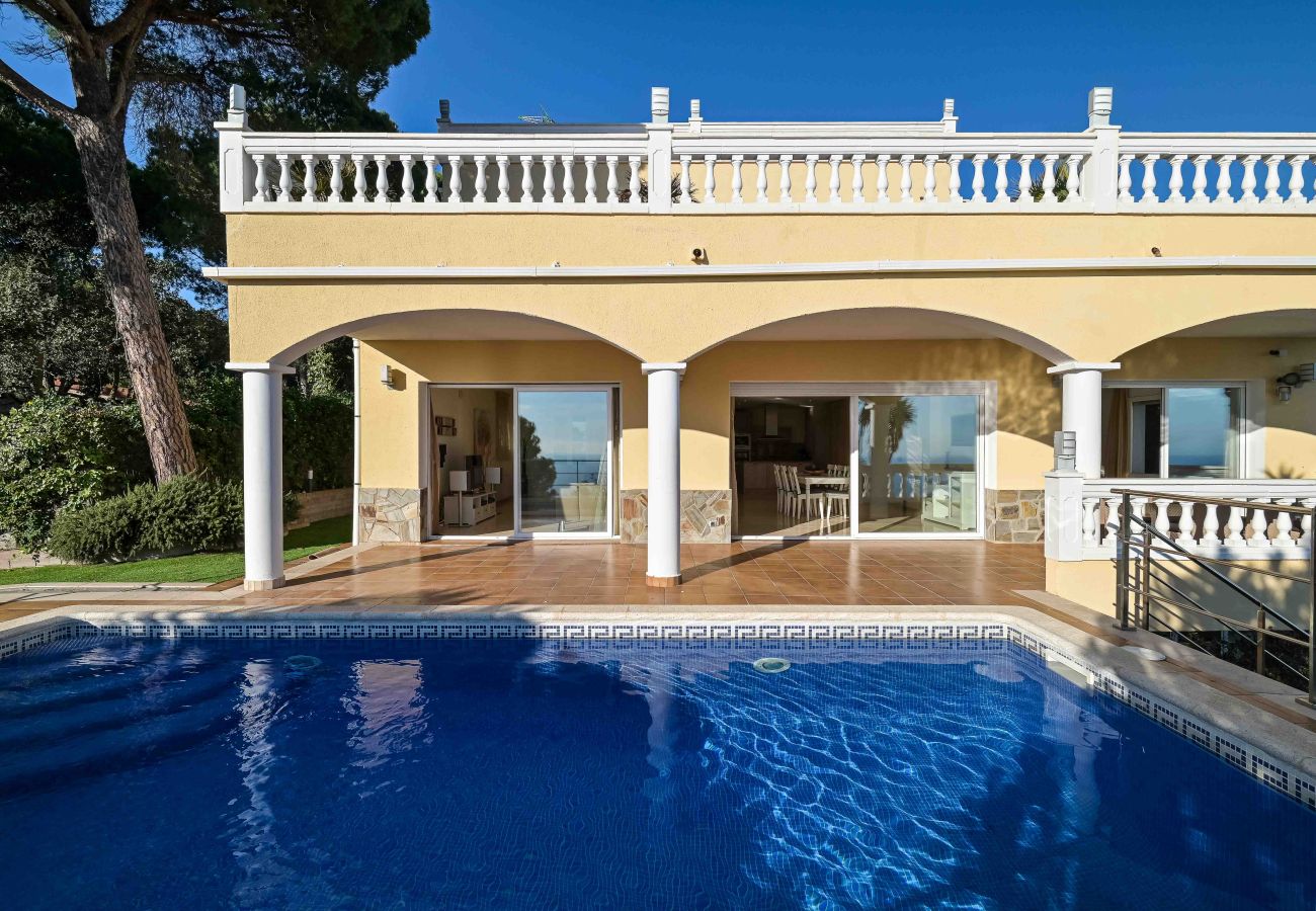 Villa in Lloret de Mar - Villa Vistamar Villa in Lloret de Mar - Villa Vistamar