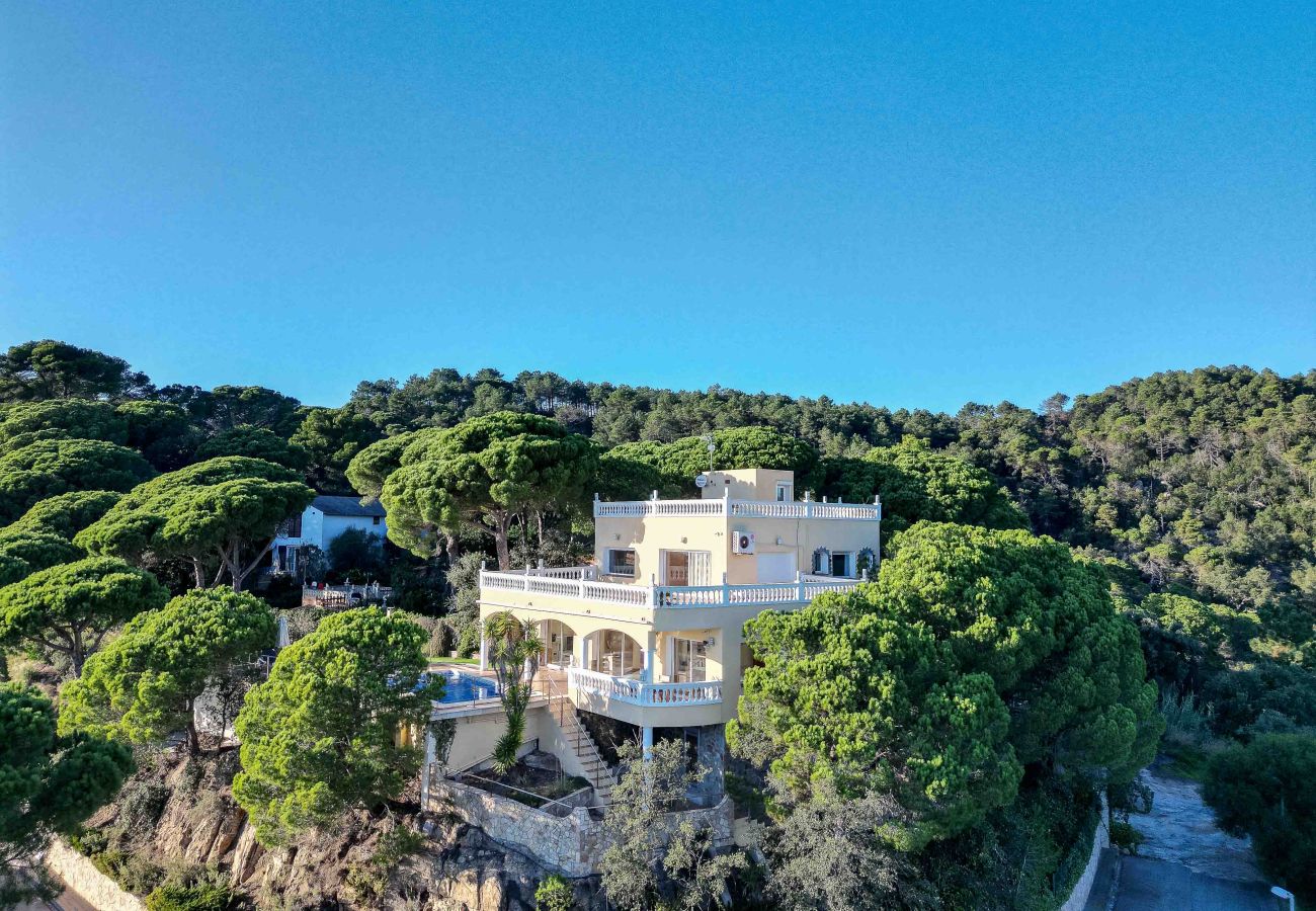 Villa in Lloret de Mar - Villa Vistamar Villa in Lloret de Mar - Villa Vistamar