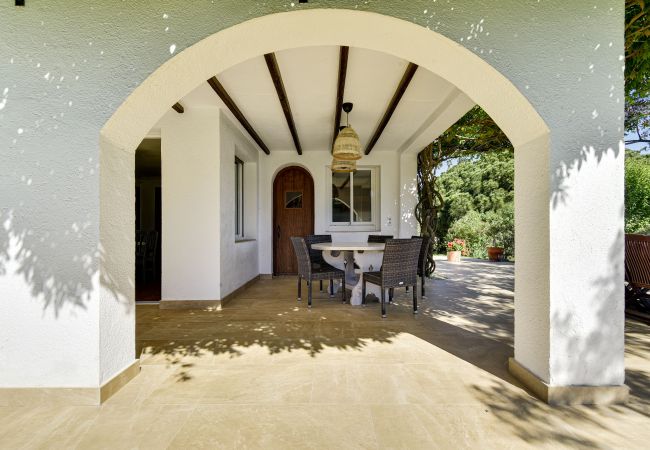 Villa in Calella - Villa Margot, beautiful Spanish house with large g Villa in Calella - Villa Margot, beautiful Spanish house with large g