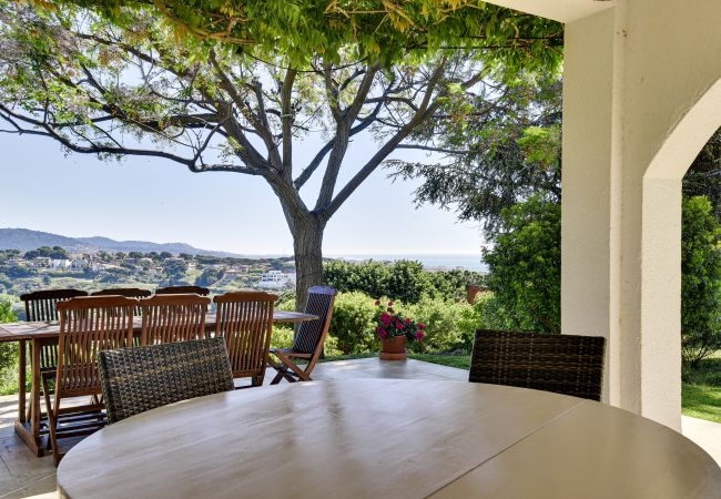 Villa in Calella - Villa Margot, beautiful Spanish house with large g Villa in Calella - Villa Margot, beautiful Spanish house with large g