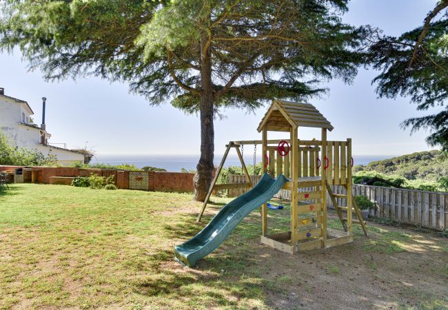 Villa in Calella - Villa Margot, beautiful Spanish house with large g Villa in Calella - Villa Margot, beautiful Spanish house with large g