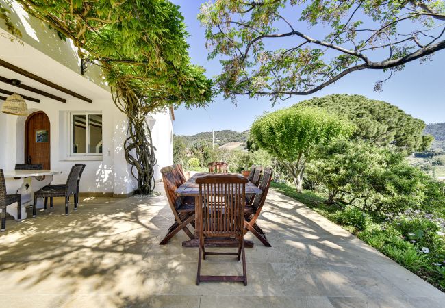 Villa in Calella - Villa Margot, beautiful Spanish house with large g Villa in Calella - Villa Margot, beautiful Spanish house with large g