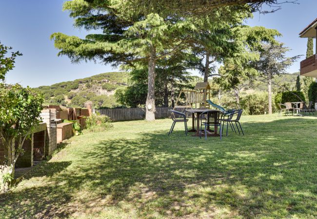 Villa in Calella - Villa Margot, beautiful Spanish house with large g Villa in Calella - Villa Margot, beautiful Spanish house with large g