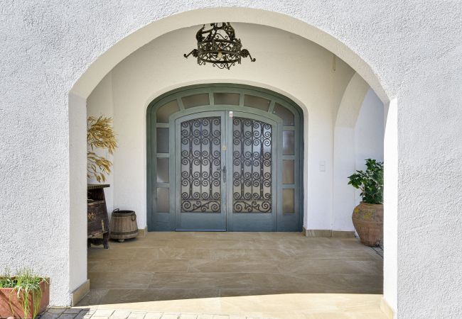 Villa in Calella - Villa Margot, beautiful Spanish house with large g Villa in Calella - Villa Margot, beautiful Spanish house with large g