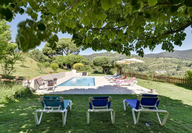 Villa in Calella - Villa Margot, beautiful Spanish house with large g Villa in Calella - Villa Margot, beautiful Spanish house with large g