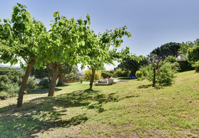 Villa in Calella - Villa Margot, beautiful Spanish house with large g Villa in Calella - Villa Margot, beautiful Spanish house with large g