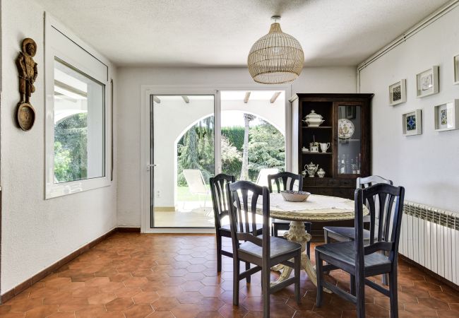 Villa in Calella - Villa Margot, beautiful Spanish house with large g Villa in Calella - Villa Margot, beautiful Spanish house with large g