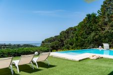 Villa in Lloret de Mar - Villa Harmony