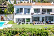 Villa in Lloret de Mar - Villa Harmony