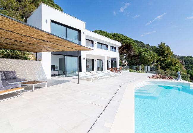 Villa in Lloret de Mar - Villa Coco